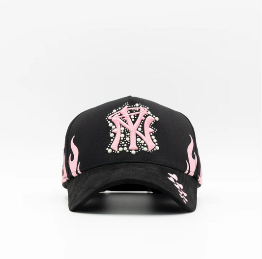 31 HATS - NY PEARLS IN LOVE